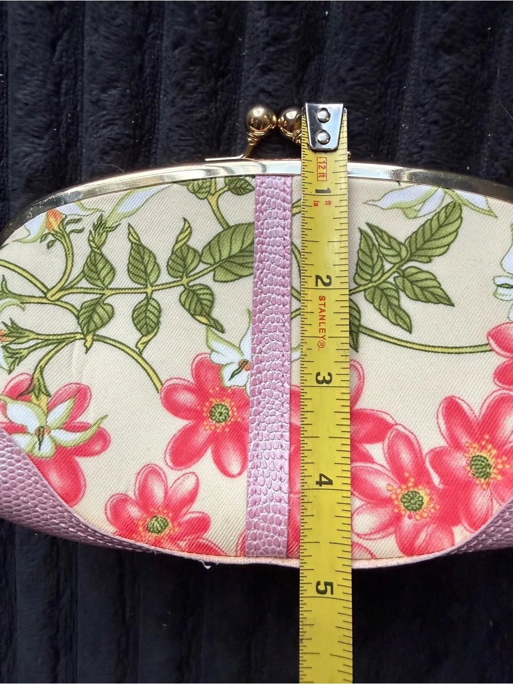 Joan Rivers Beauty Floral Kiss Lock Wristlet Clutch